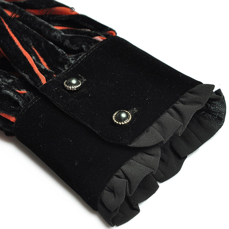 Robe Rockabilly Ambiance Noir