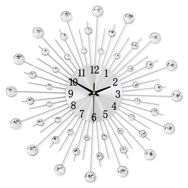 Horloge murale blanche vintage
