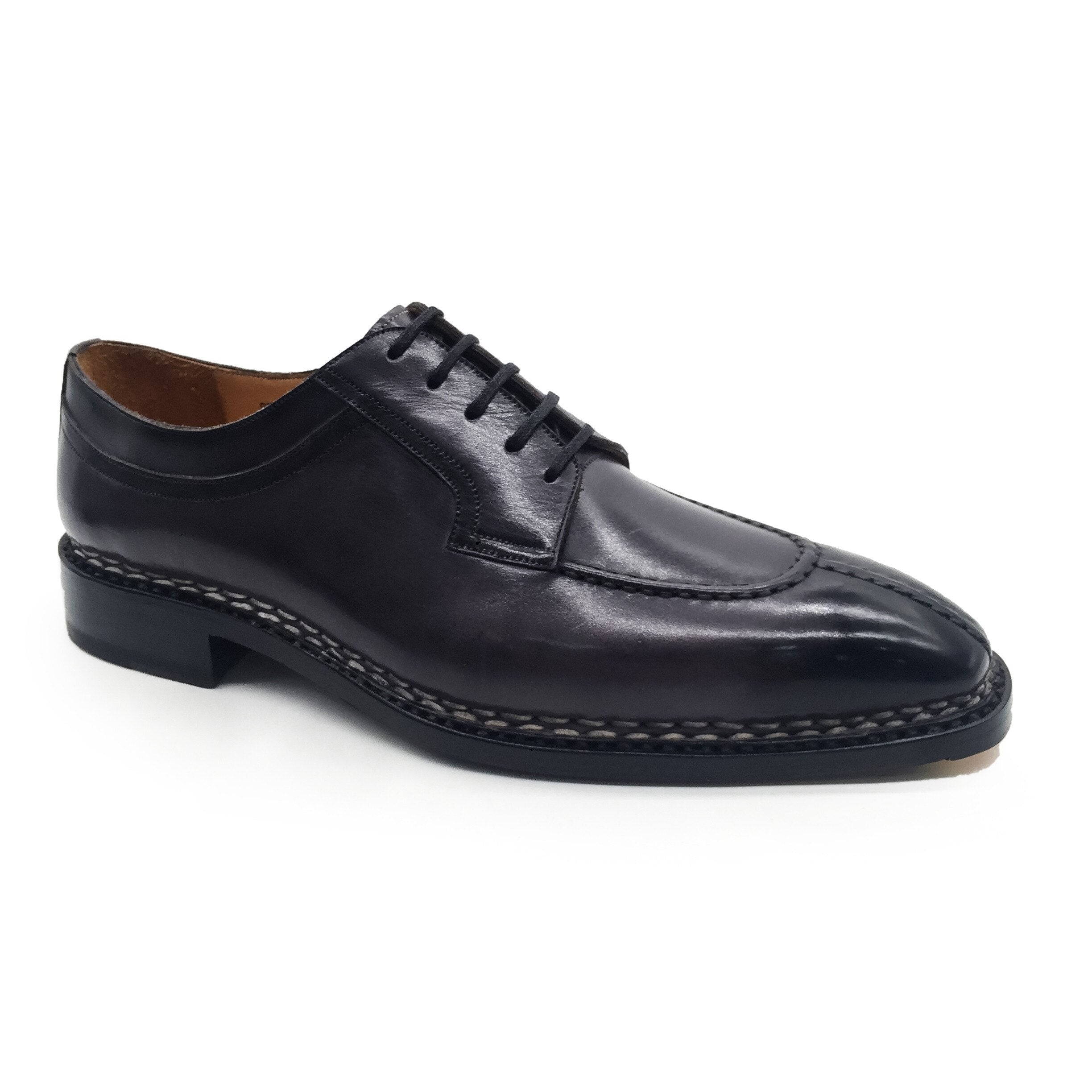 La Mode Rétro Et Les Chaussures Vintage