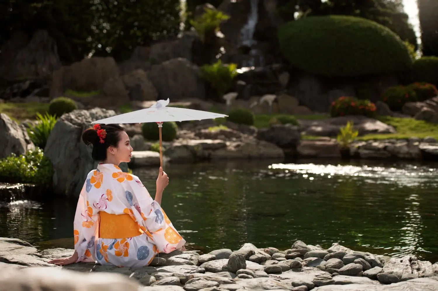 Comment bien porter le kimono femme ?