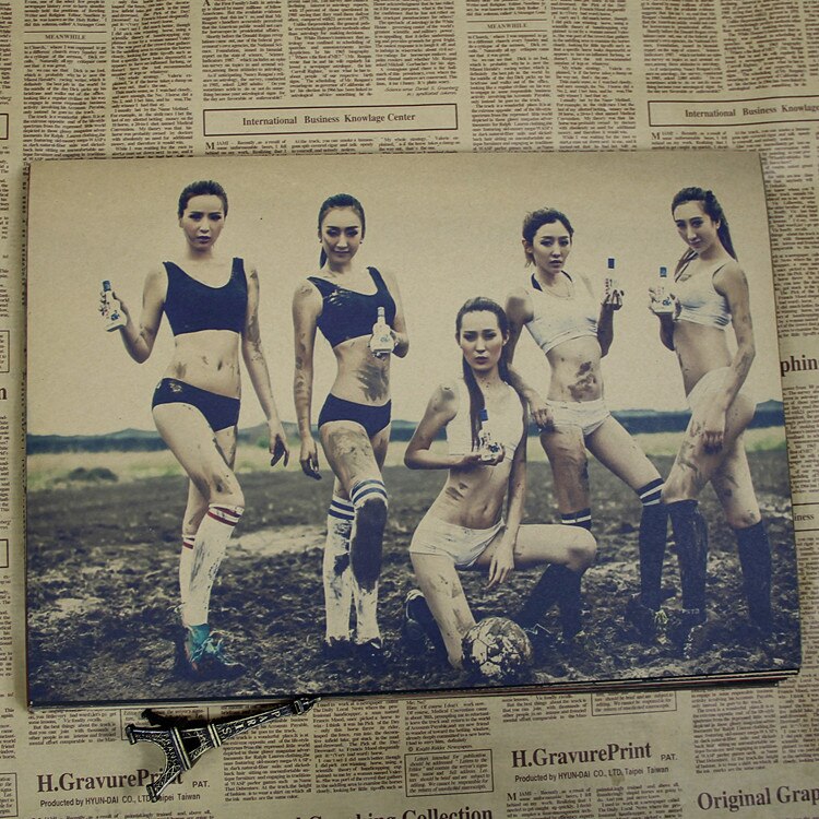 Vintage Sport Poster Femme