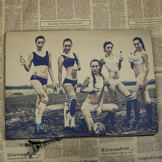 Vintage Sport Poster Femme