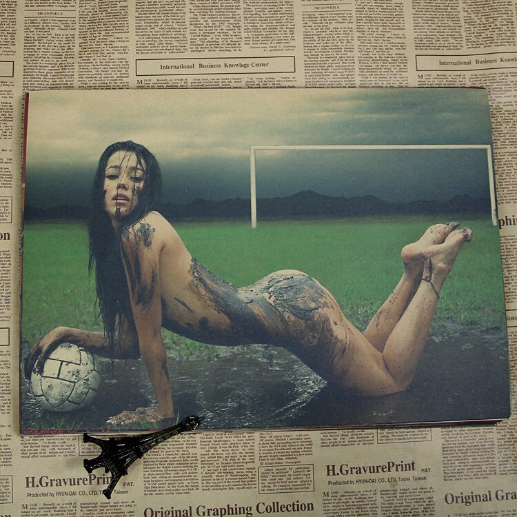 Vintage Sport Poster Femme