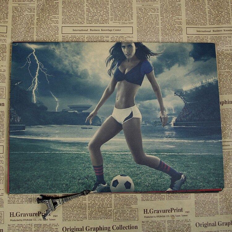 Vintage Sport Poster Femme